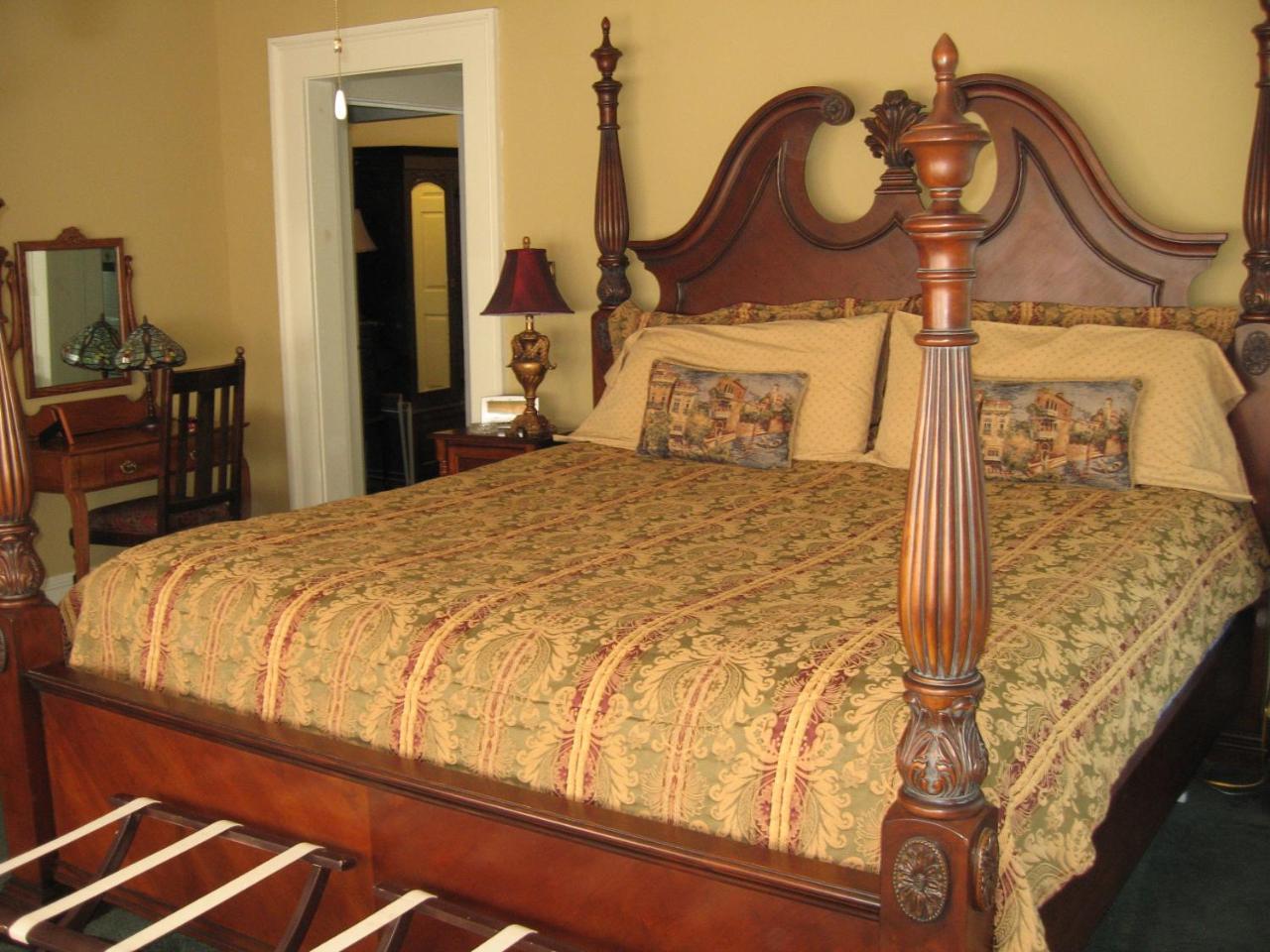 Strickland Arms Bed And Breakfast Austin Exteriör bild