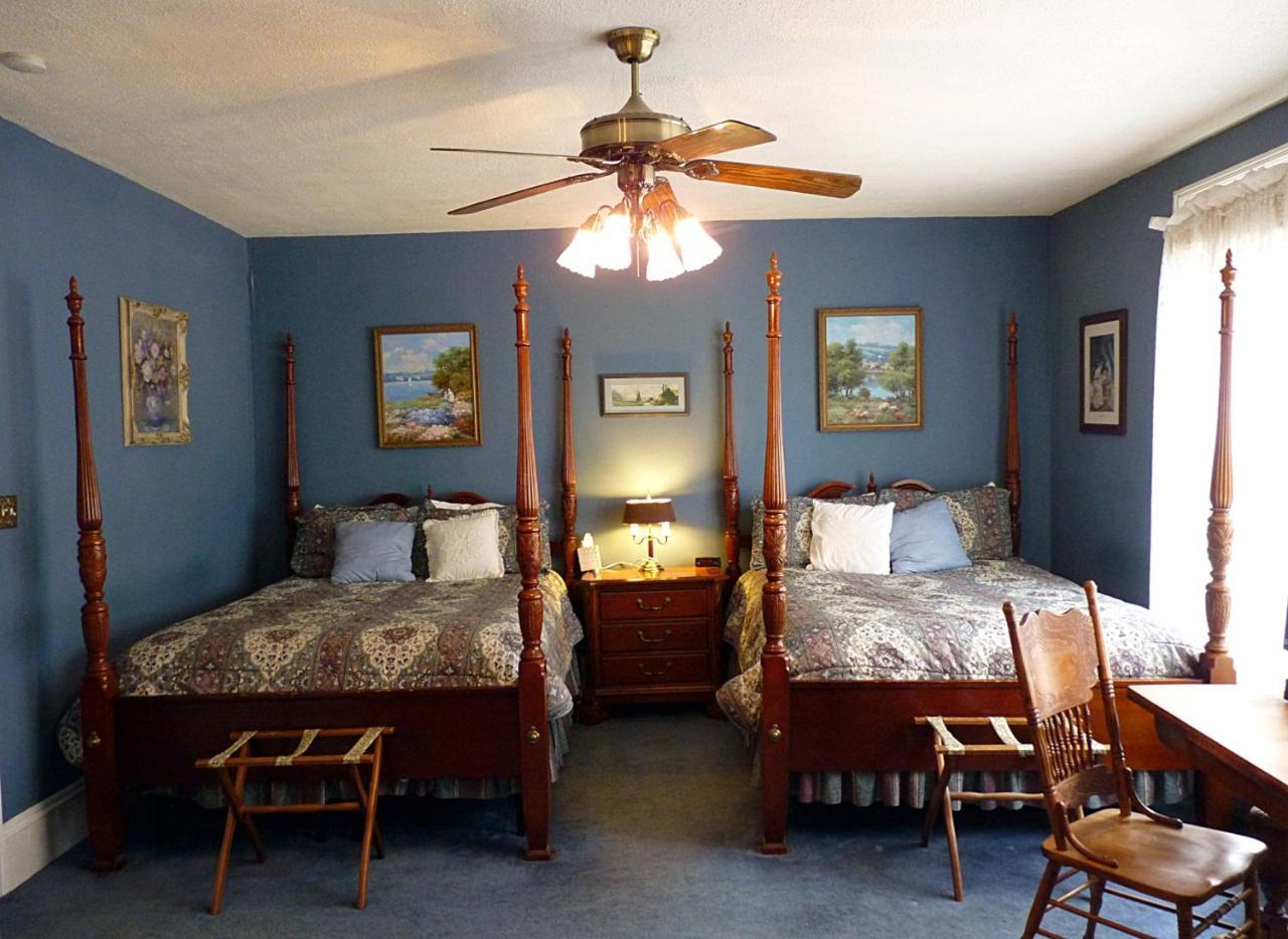 Strickland Arms Bed And Breakfast Austin Exteriör bild