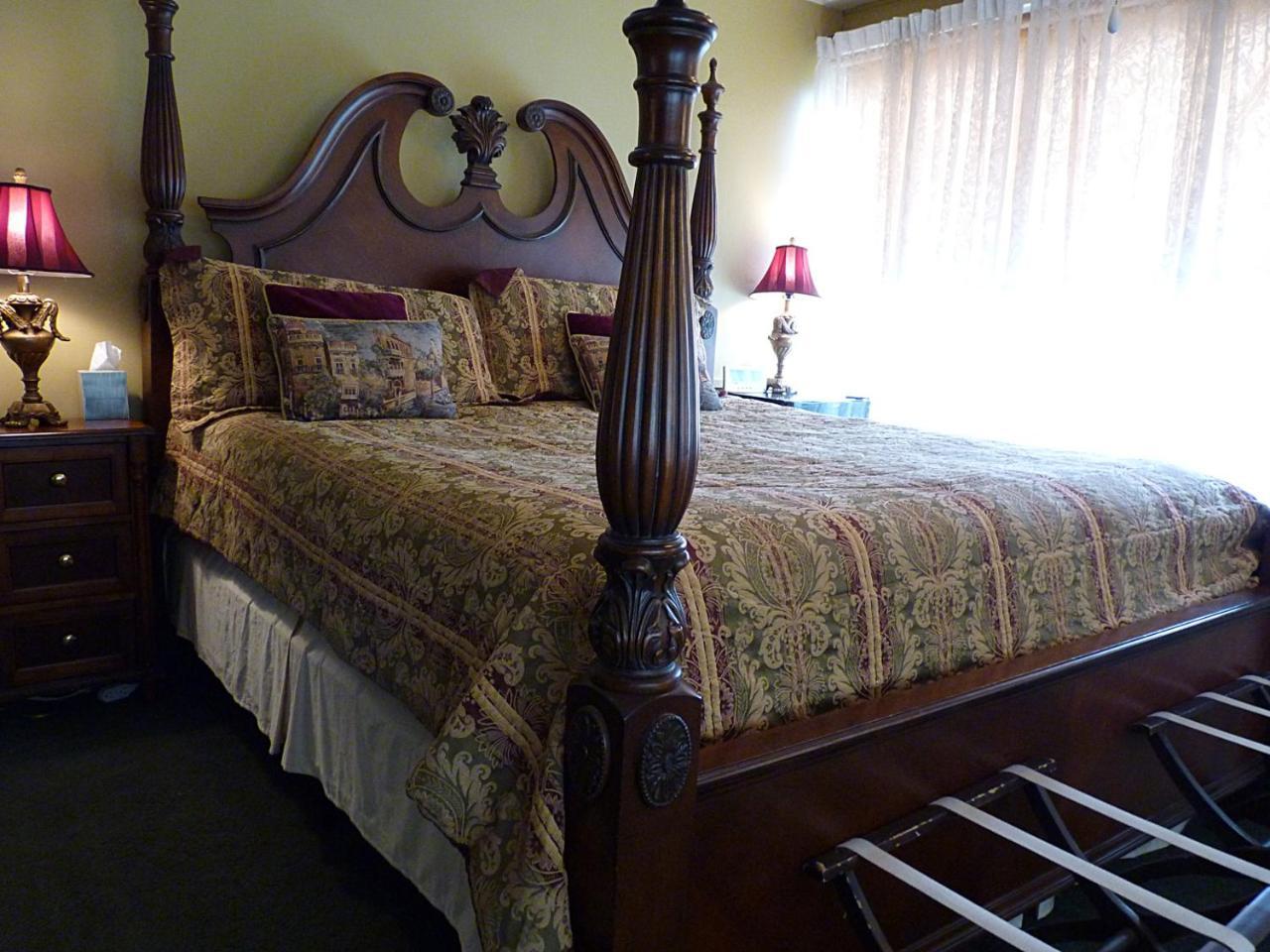 Strickland Arms Bed And Breakfast Austin Exteriör bild